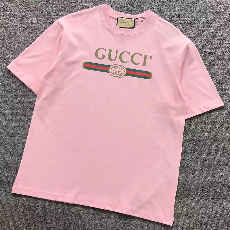 GUCCI T-SHIRT 22051512125（im 170cm 60kg i wear size S in the phot）