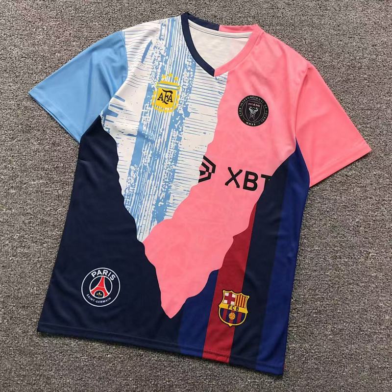 FOOTBALL T-SHIRT 31052314002（im 170cm 60kg i wear size L in the phot）