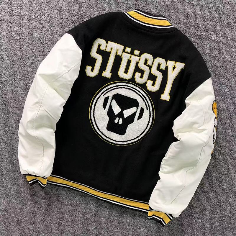 STUSSY JACKET 4107080977（im 170cm 60kg i wear size S in the phot）