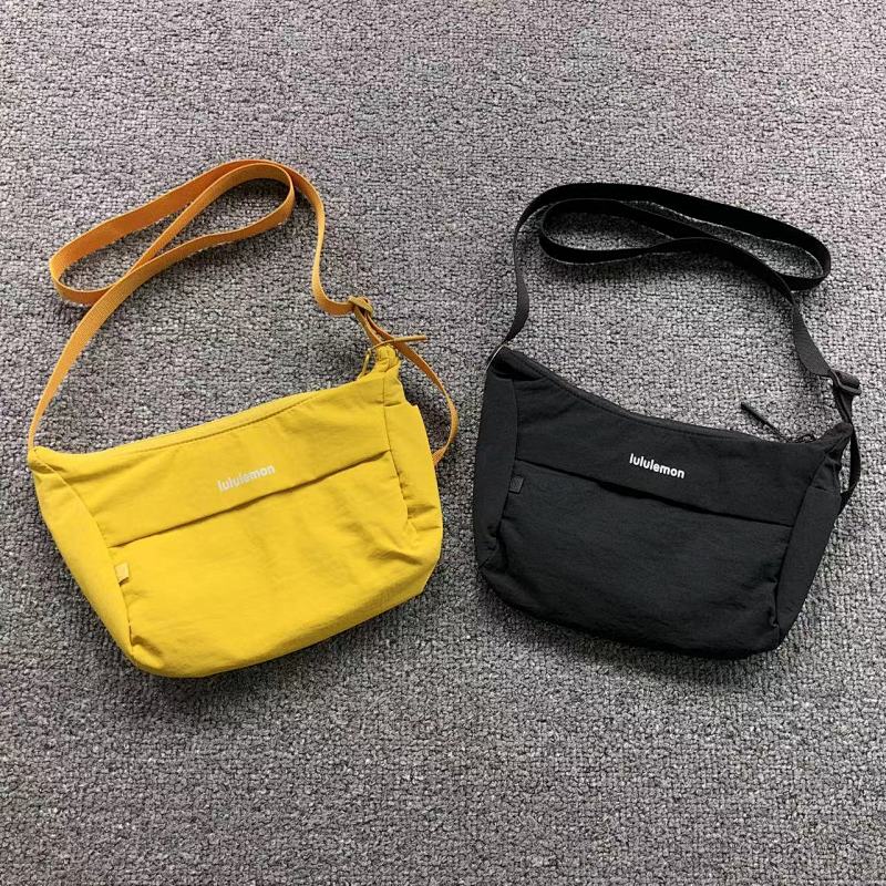 LULULEMON BAG 4106031277 ( 长23CM*宽5CM*高16CM)
