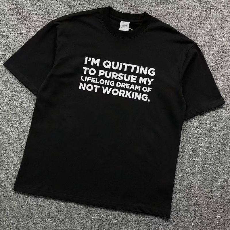 VETEMENTS T-SHIRT 214051917 （im 170cm 60kg i wear size XS in the phot）