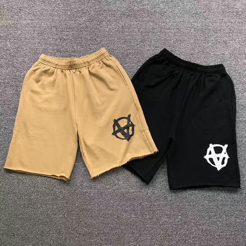 VETEMENTS SHORTS 482328145（im 170cm 60kg i wear size S in the phot）