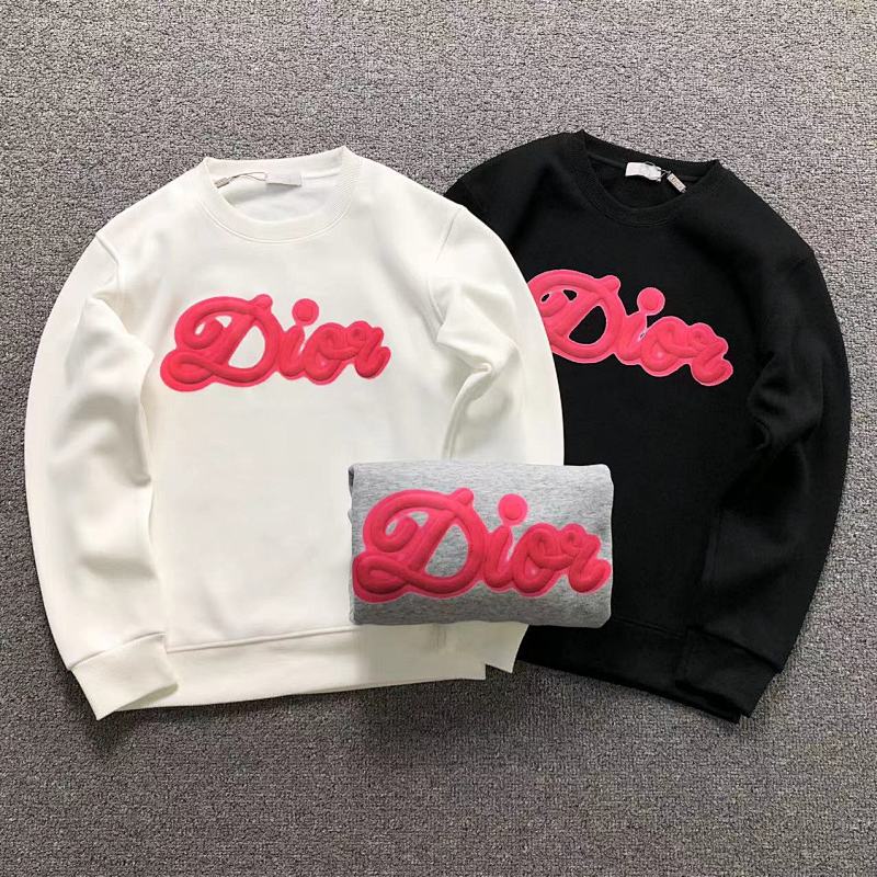 DIOR HOODIE 2112092701（im 170cm 60kg i wear size M in the phot）