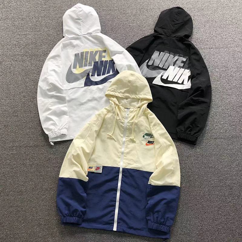 NIKE JACKET 4206130877（im 170cm 60kg i wear size M in the phot）