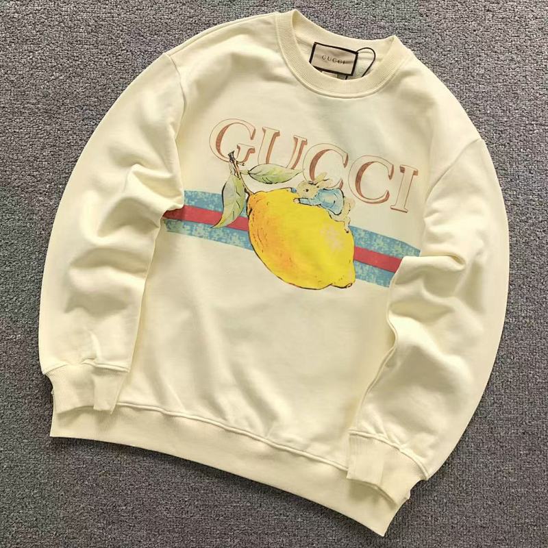 GUCCI HOODIE 590105101（im 170cm 60kg i wear size S in the phot）