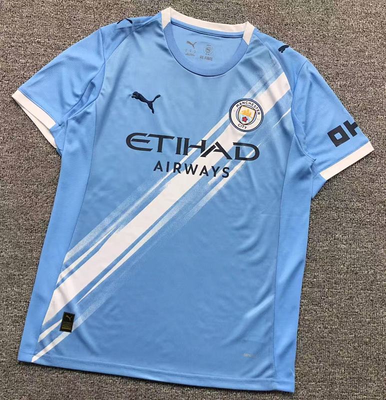 FOOTBALL T-SHIRT 31032205002（im 170cm 60kg i wear size M in the phot）
