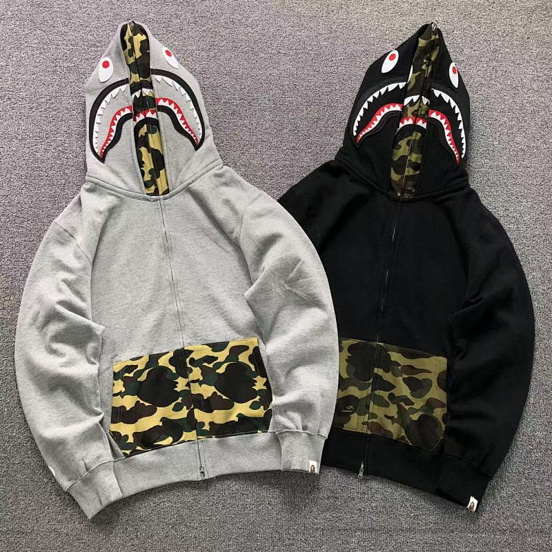 BAPE HOODIE 3108194111（im 170cm 60kg i wear size M in the phot）