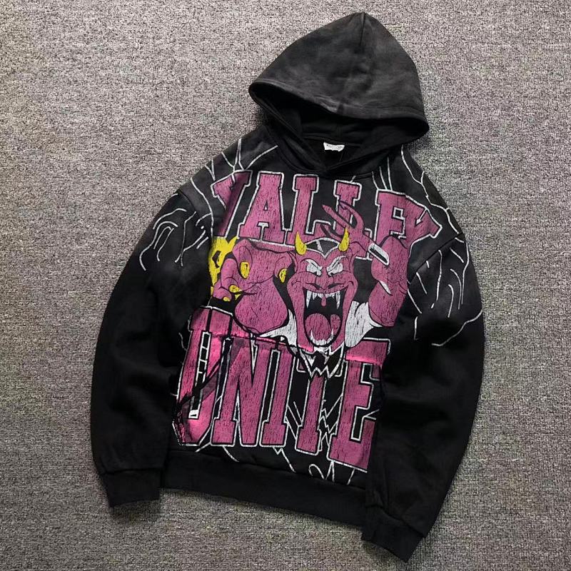 VALLEY HOODIE 3110210517 （im 170cm 60kg i wear size S in the phot）