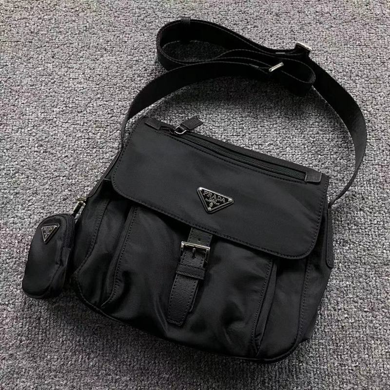 PRADA BAG 4203040575 ( 长24CM*宽10CM*高24CM)