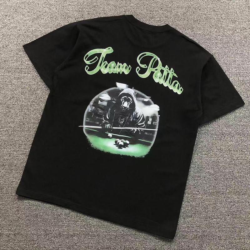 PATTA T-SHIRT 1261009175（im 170cm 60kg i wear size M in the phot）