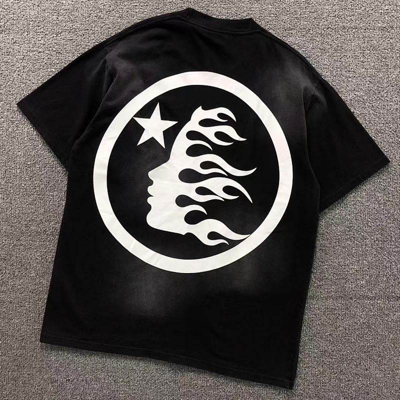 HELLSTAR T-SHIRT 3109203072（im 170cm 60kg i wear size M in the phot）