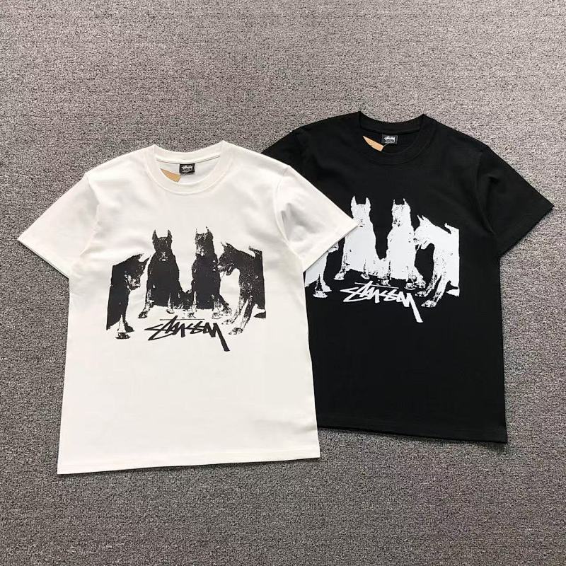 STUSSY T-SHIRT 3203250421（im 170cm 65kg i wear size S in the phot）