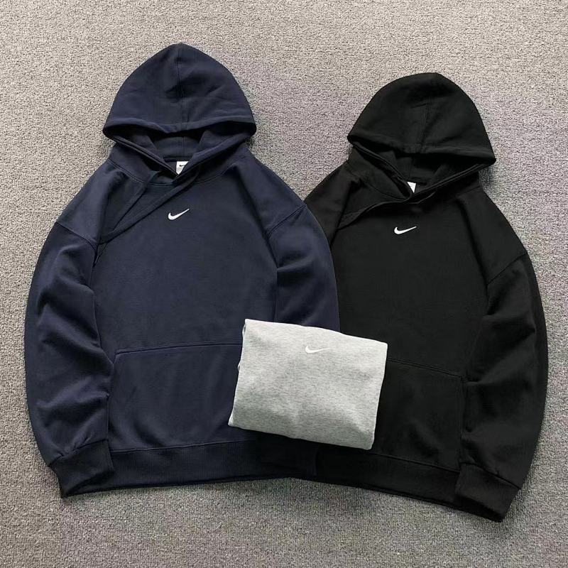 NIKE HOODIE 5111702123（im 170cm 60kg i wear size M in the phot）