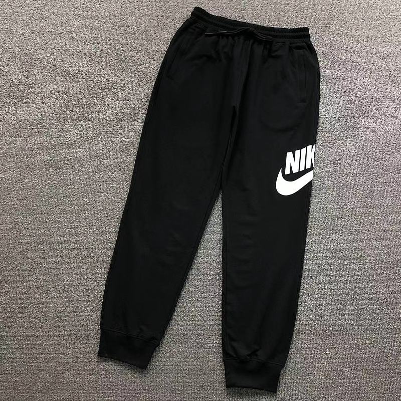NIKE TROUSERS 4205081377（im 170cm 60kg i wear size XL in the phot）