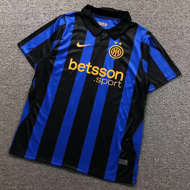 FOOTBALL T-SHIRT 1262212002（im 170cm 60kg i wear size L in the phot）