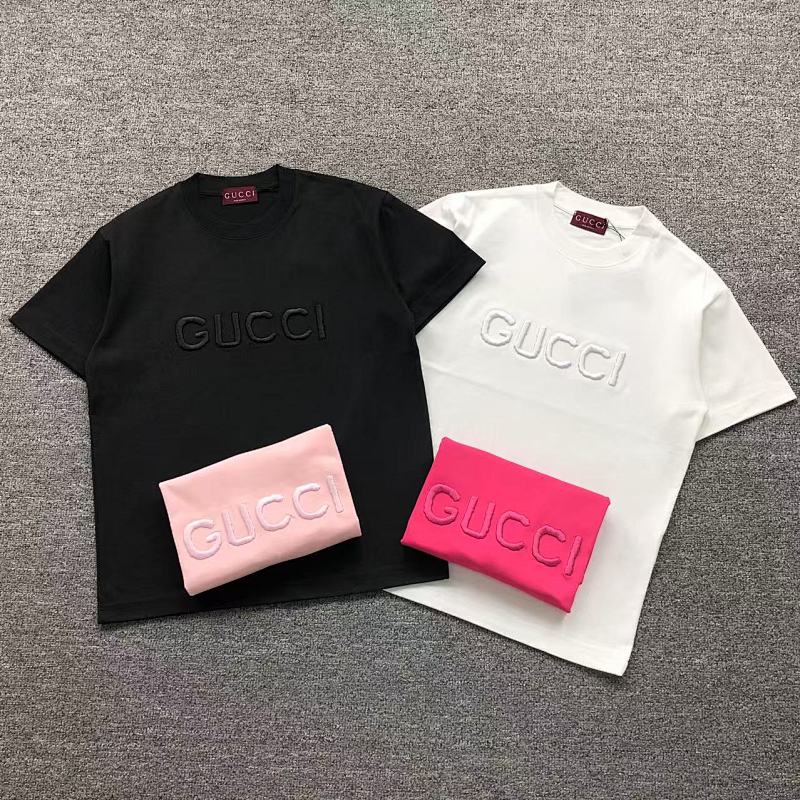 GUCCI T-SHIRT 58190581（im 170cm 60kg i wear size S in the phot）