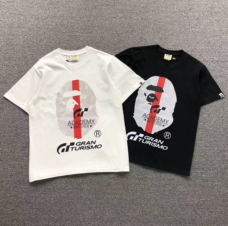 BAPE T-SHIRT 4105260698（im 170cm 60kg i wear size S in the phot）