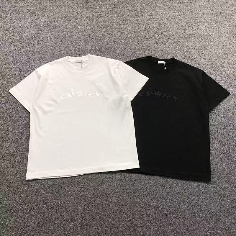 DIOR T-SHIRT 4123108133（im 170cm 60kg i wear size 2XL in the phot）