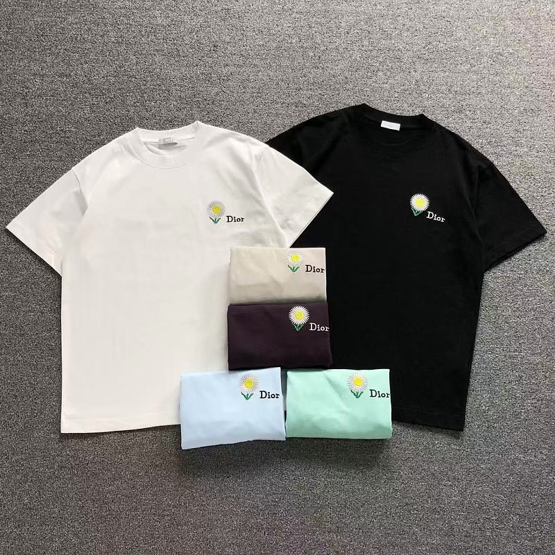 DIOR T-SHIRT 5260513147（im 170cm 60kg i wear size L in the phot）