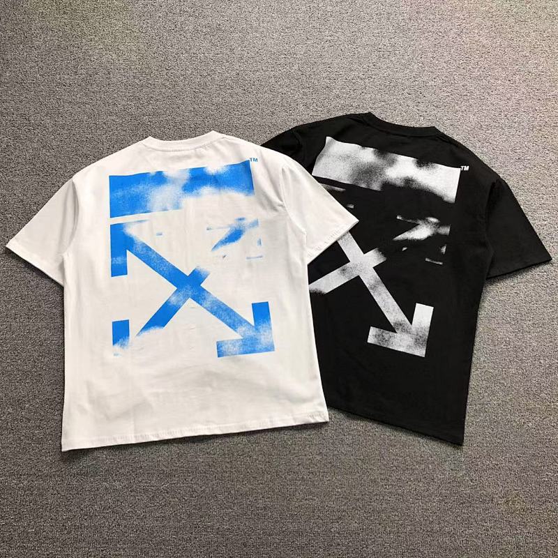 OFF-WHITE T-SHIRT 521234719（im 170cm 60kg i wear size M in the phot）