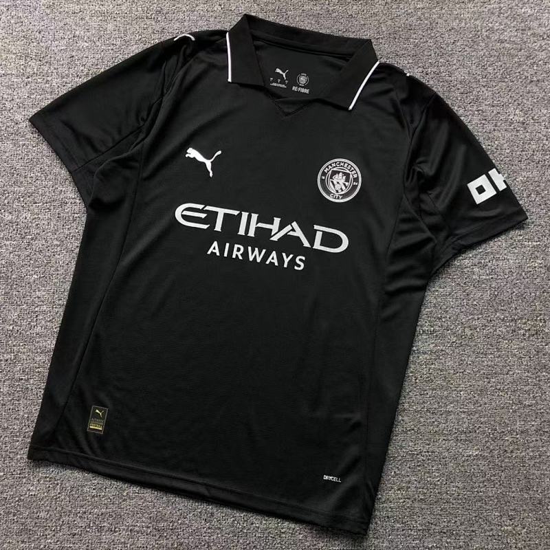 FOOTBALL T-SHIRT 31050707002（im 170cm 60kg i wear size L in the phot）