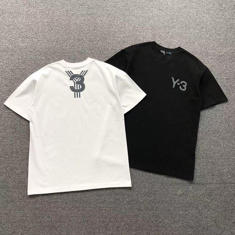Y-3 ADIDAS T-SHIRT 2161112125（im 170cm 60kg i wear size S in the phot）