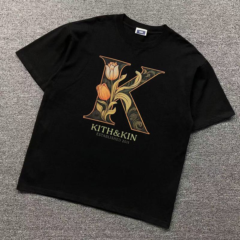 KITH T-SHIRT 1107031995（im 170cm 60kg i wear size XL in the phot）
