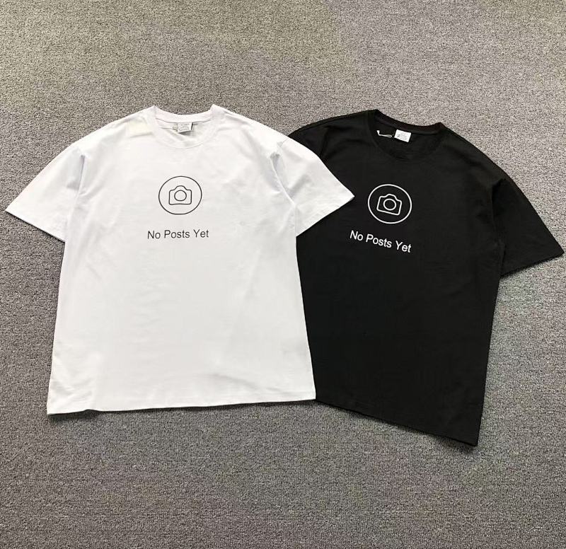 VETEMENTS T-SHIRT 4112180628（im 170cm 57kg i wear size L in the phot）
