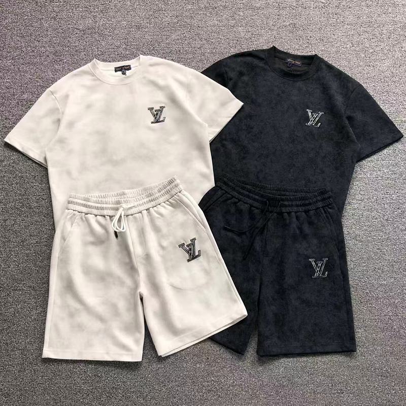 LV T-SHIRT SHORTS 5241612147（im 170cm 60kg i wear size L in the phot）