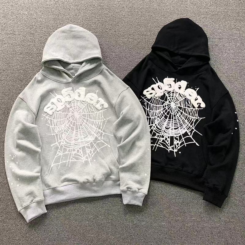 SP5DER HOODIE 5212107158 （im 170cm 60kg i wear size M in the phot）