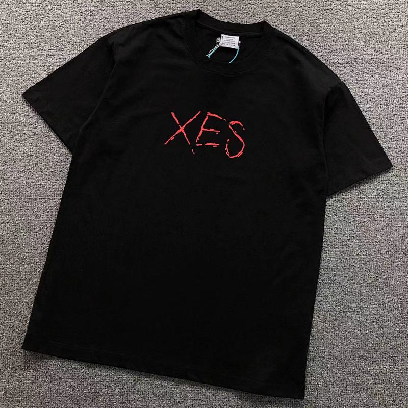 VETEMENTS T-SHIRT 482308145（im 170cm 60kg i wear size S in the phot）
