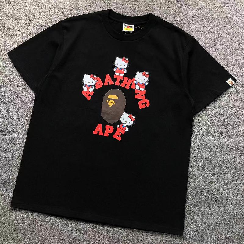 BAPE T-SHIRT 4206102498（im 170cm 60kg i wear size L in the phot）