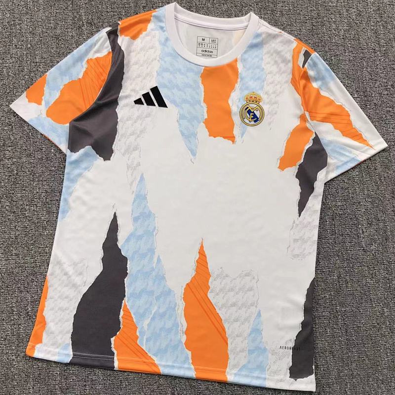 FOOTBALL T-SHIRT 1110305002（im 170cm 57kg i wear size M in the phot）
