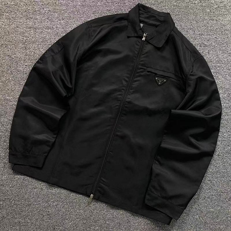 PRADA JACKET 22032714001（im 170cm 60kg i wear size XL in the phot）
