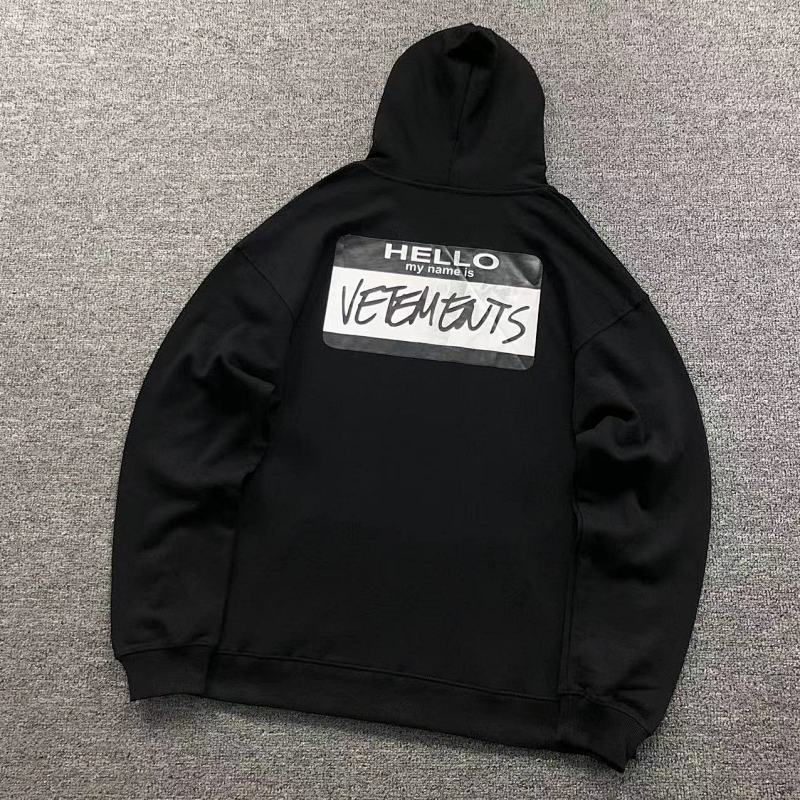 VETEMENTS HOODIE 210312428