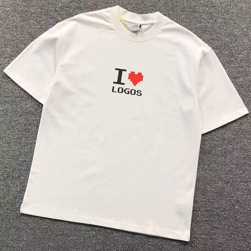 VETEMENTS T-SHIRT 41040502117（im 170cm 60kg i wear size XS in the phot）