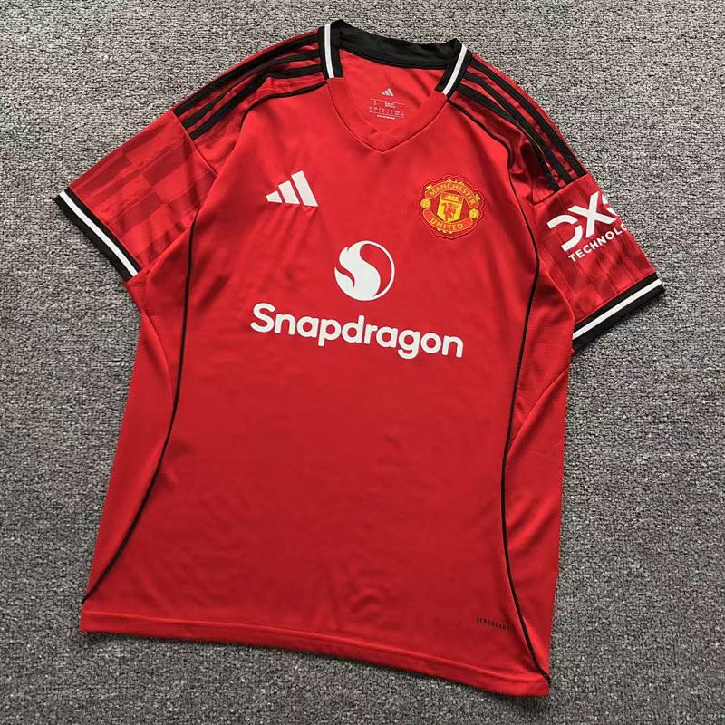 FOOTBALL T-SHIRT 11052314002（im 170cm 60kg i wear size L in the phot）
