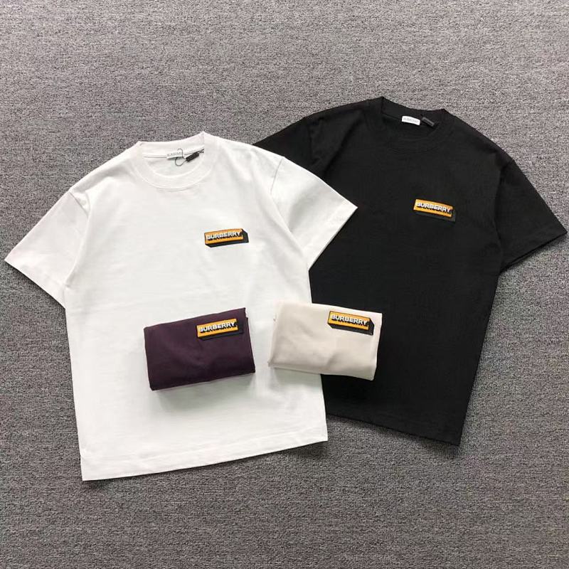 BURBERRY T-SHIRT 58190281（im 170cm 60kg i wear size S in the phot）