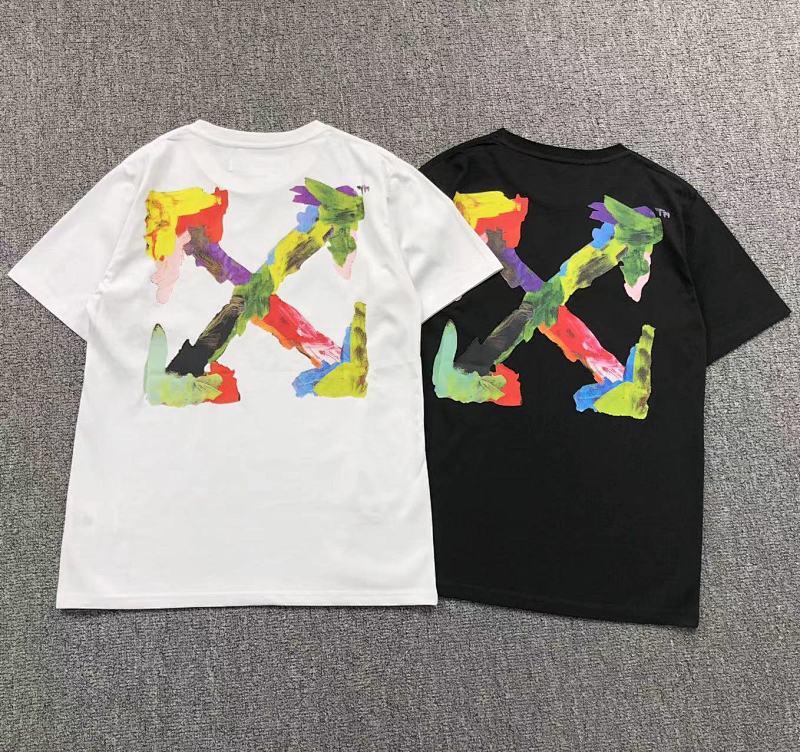 OFF-WHITE T-SHIRT 111102345（im 170cm 57kg i wear size M in the phot）