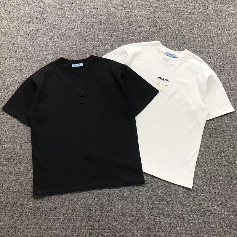 PRADA T-SHIRT 123210260（im 170cm 60kg i wear size S in the phot）