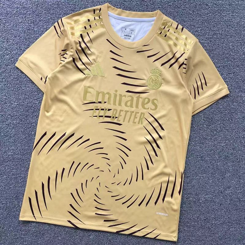 FOOTBALL T-SHIRT 31032211002（im 170cm 60kg i wear size M in the phot）