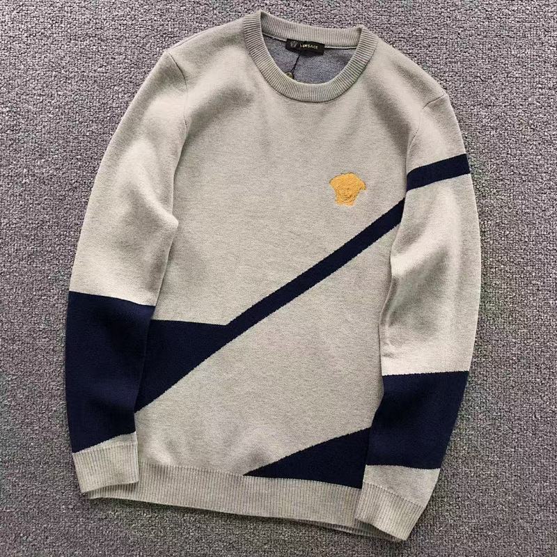 VERSACE SWEATER 3108130921（im 170cm 60kg i wear size L in the phot）