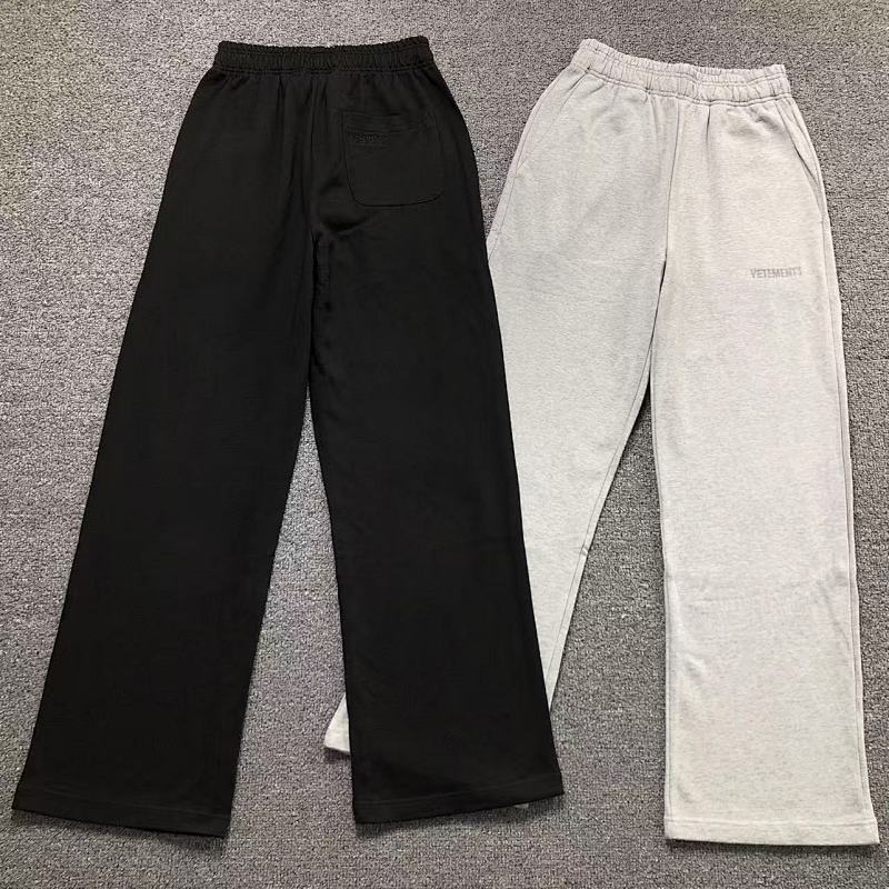VETEMENTS TROUSERS 3112180317 （im 170cm 60kg i wear size S in the phot）