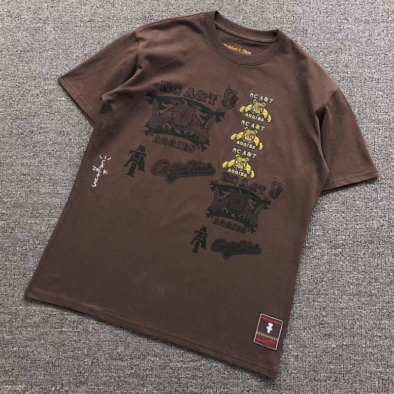 TRAVIS SCOTT T-SHIRT 214300946（im 170cm 60kg i wear size L in the phot）