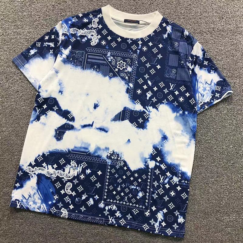 LV T-SHIRT 5240205100（im 170cm 60kg i wear size M in the phot）