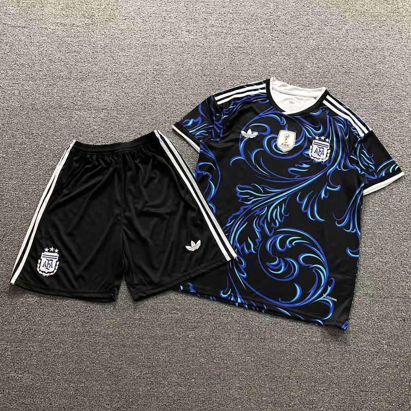 FOOTBALL T-SHIRT SHORTS 1262204002（im 170cm 60kg i wear size L in the phot）