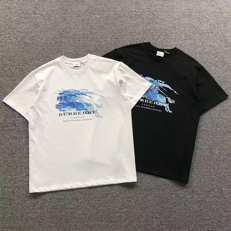 BURBERRY T-SHIRT 56201421（im 170cm 60kg i wear size M in the phot）