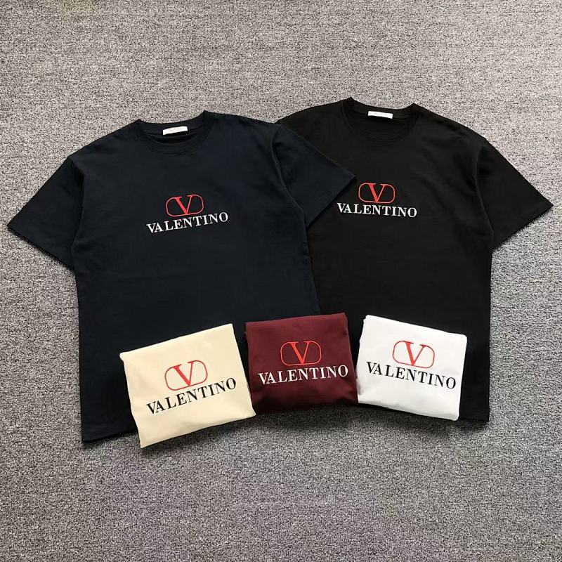 VALENTINO T-SHIRT 41081924133（im 170cm 60kg i wear size L in the phot）