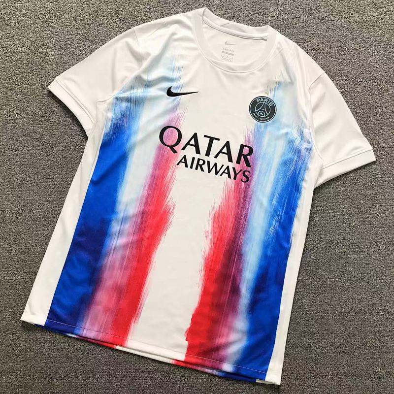 FOOTBALL T-SHIRT 11122616002（im 170cm 60kg i wear size L in the phot）