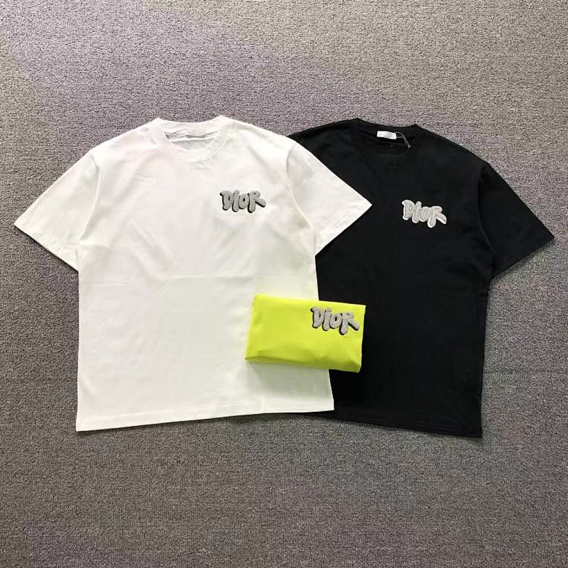 DIOR T-SHIRT 520121820（im 170cm 60kg i wear size M in the phot）